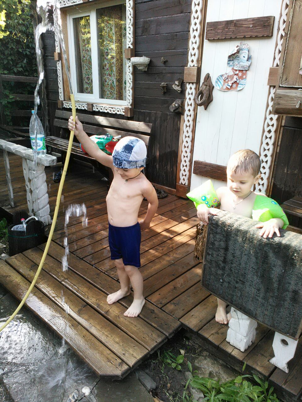 как купаться в бани голыми с детьми фото 97
